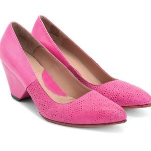Fluevog Purpose Ambition Pump 7